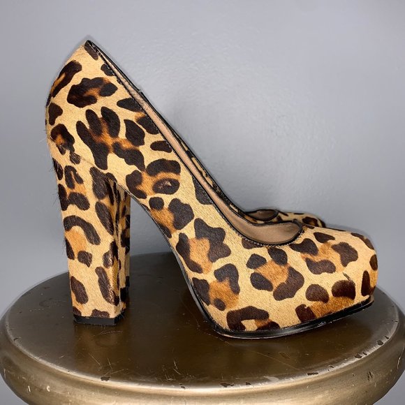 Steve Madden Shoes - STEVE MADDEN LEOPARD COW HAIR PLATFORM HEELS
